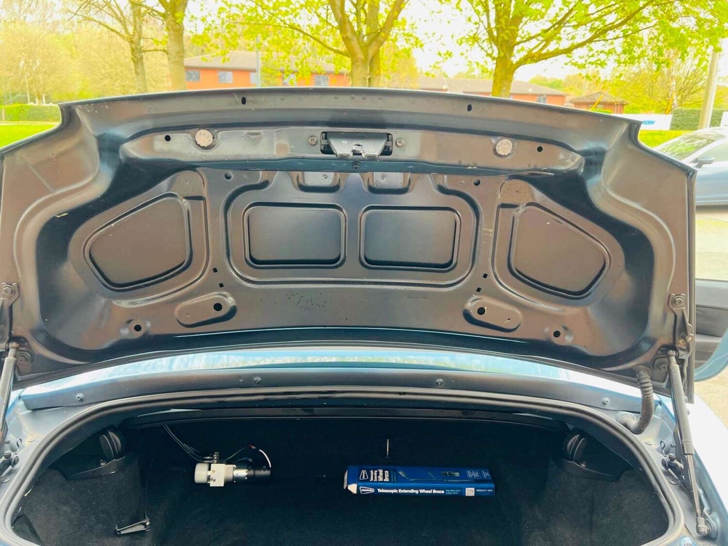 Used BMW Z4 2004 for sale - 76600712: Photo 38