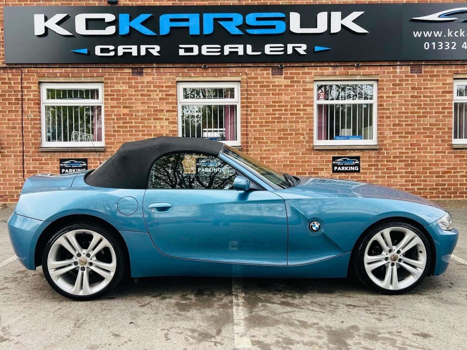 Used BMW Z4 2004 for sale - 76600712: Photo 4