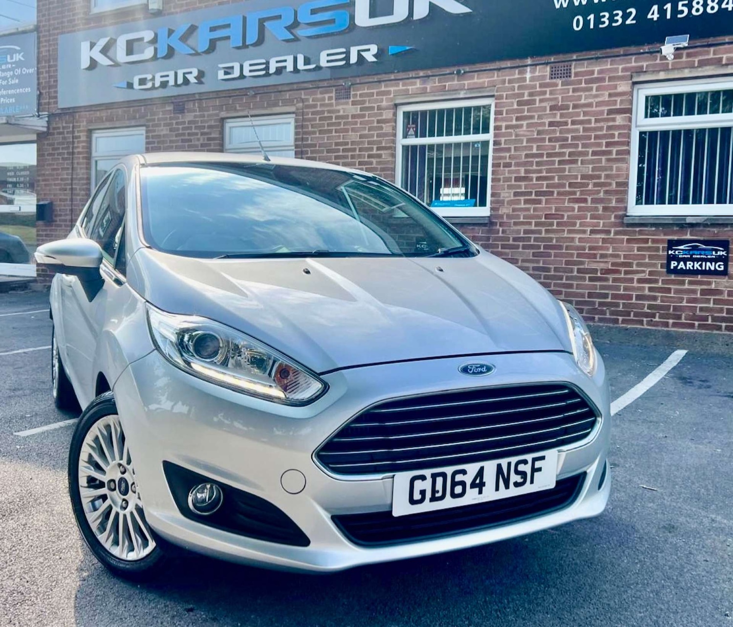 Used Ford Fiesta 2015 for sale - 76601147: Photo 1