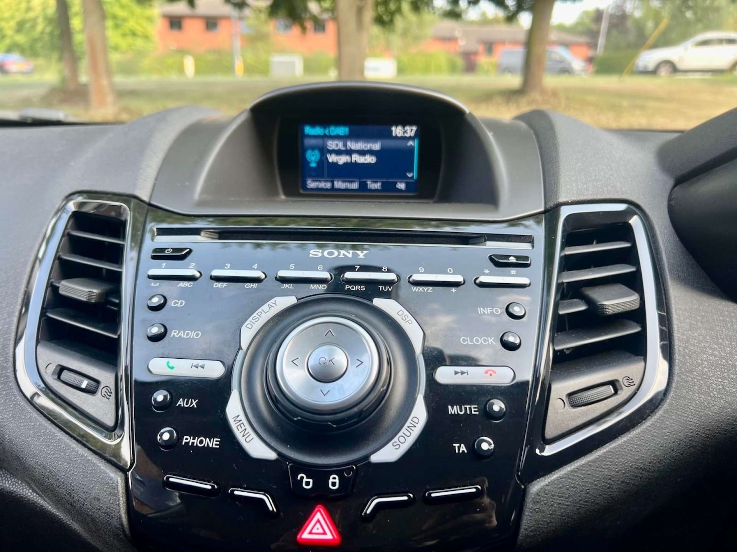 Used Ford Fiesta 2015 for sale - 76601147: Photo 12