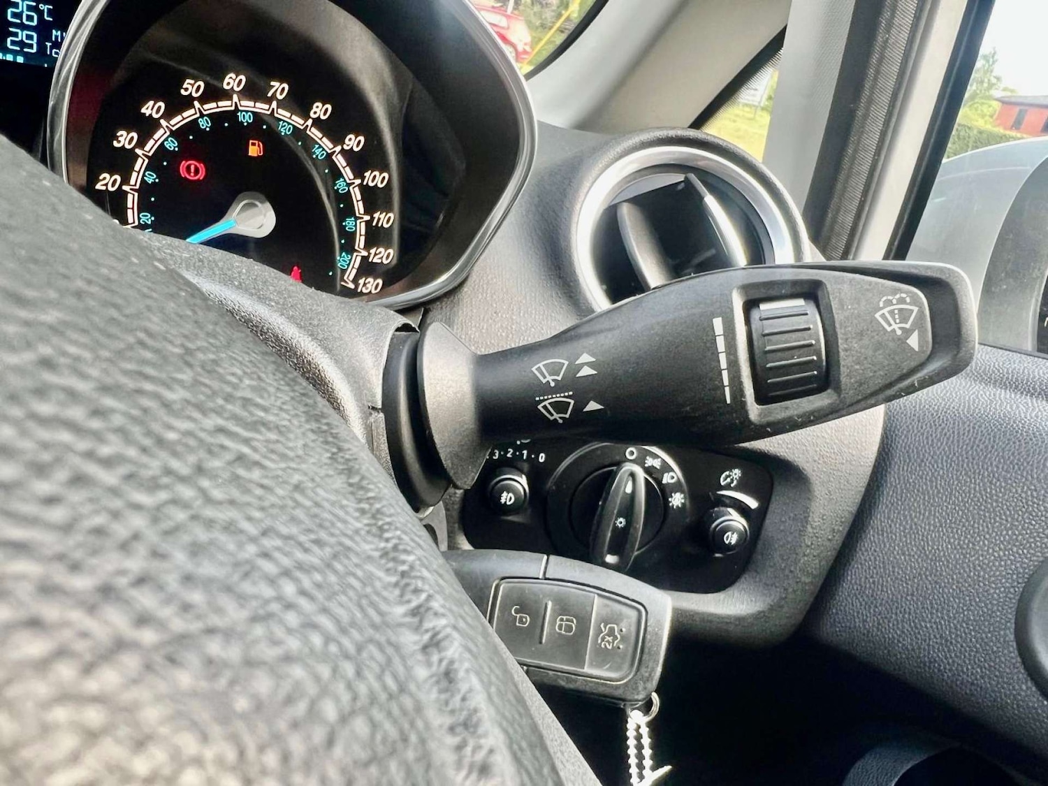 Used Ford Fiesta 2015 for sale - 76601147: Photo 17