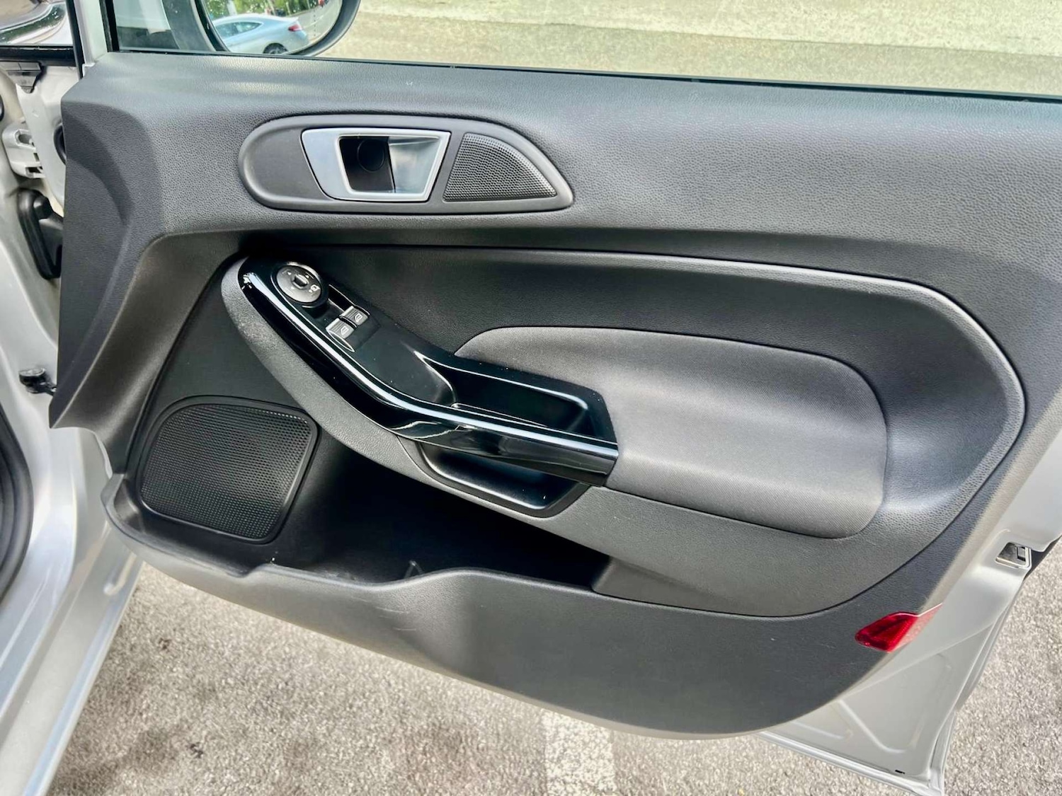 Used Ford Fiesta 2015 for sale - 76601147: Photo 18