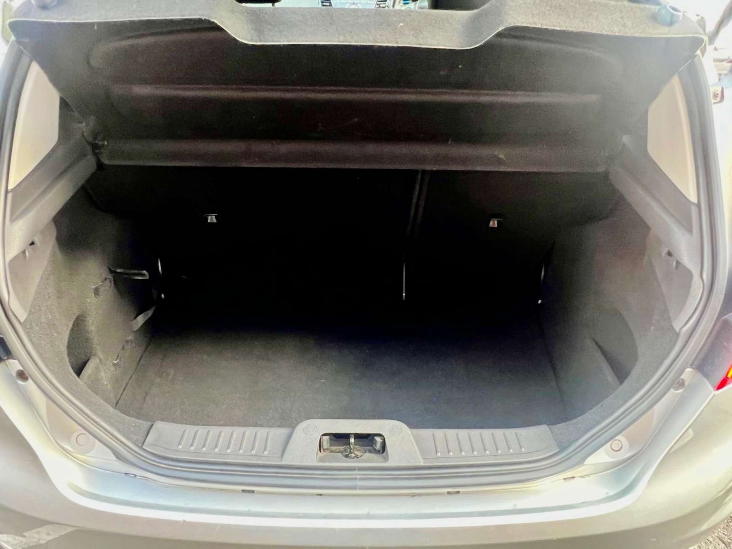 Used Ford Fiesta 2015 for sale - 76601147: Photo 21