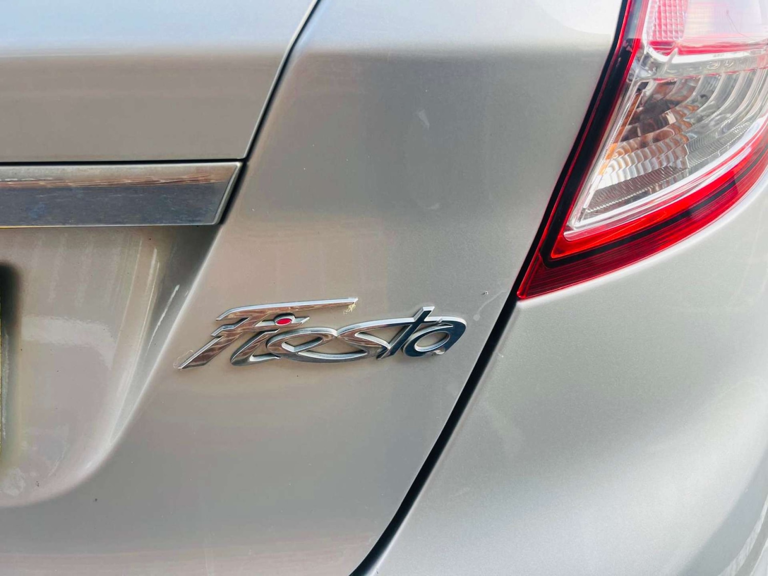 Used Ford Fiesta 2015 for sale - 76601147: Photo 32