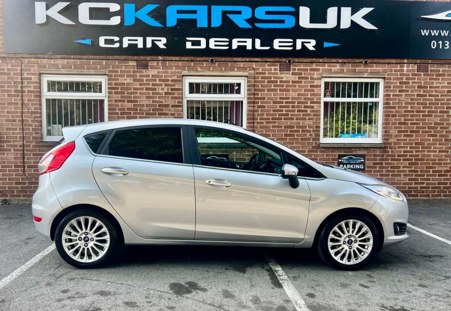 Used Ford Fiesta 2015 for sale - 76601147: Photo 4