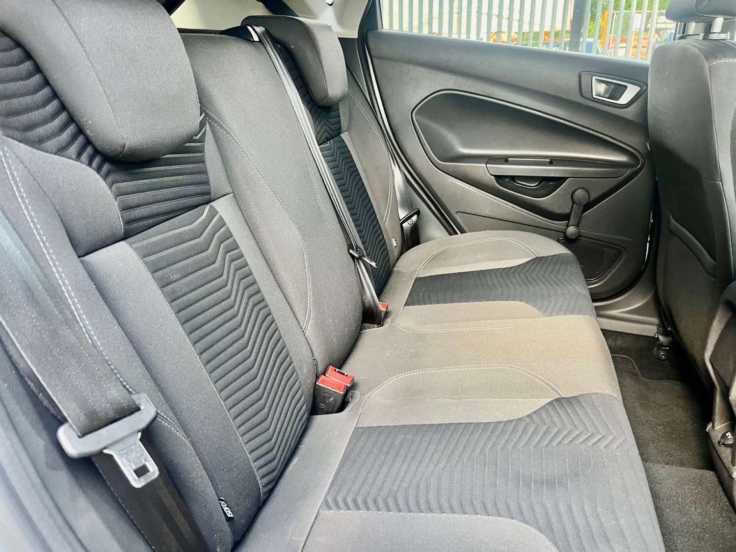 Used Ford Fiesta 2015 for sale - 76601147: Photo 44