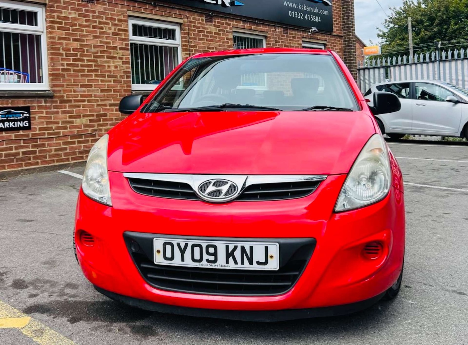 Used Hyundai i20 2009 for sale - 76601089: Photo 2