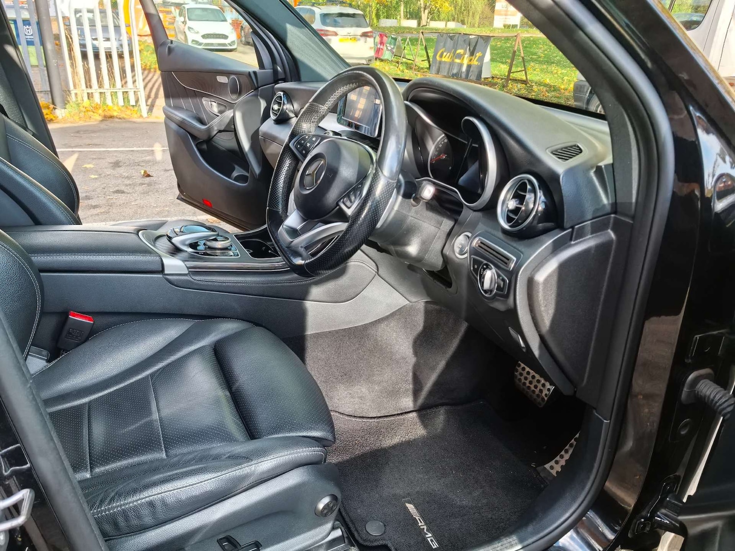 Used Mercedes-Benz GLC 2017 for sale - 76314072: Photo 10