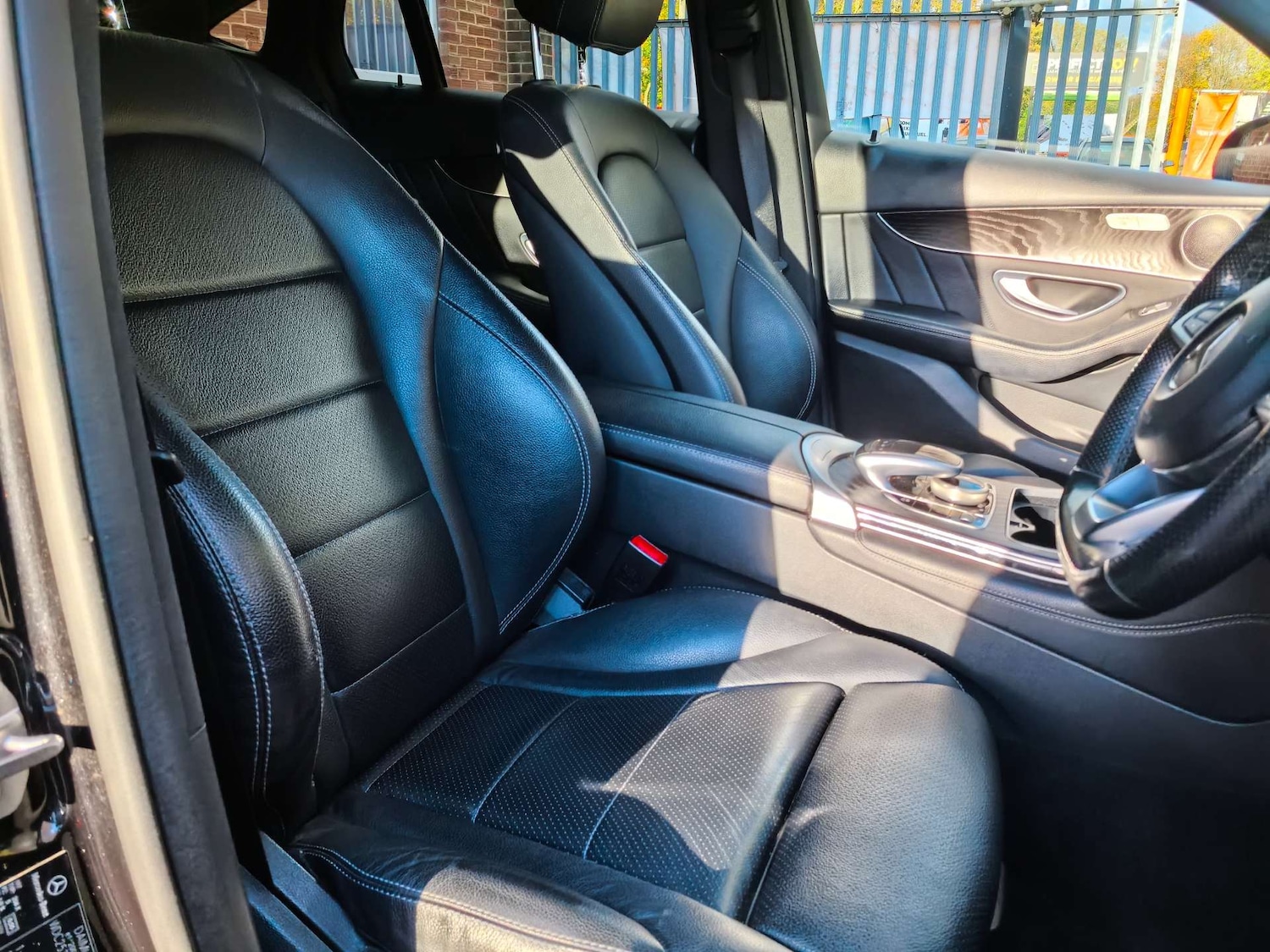 Used Mercedes-Benz GLC 2017 for sale - 76314072: Photo 15