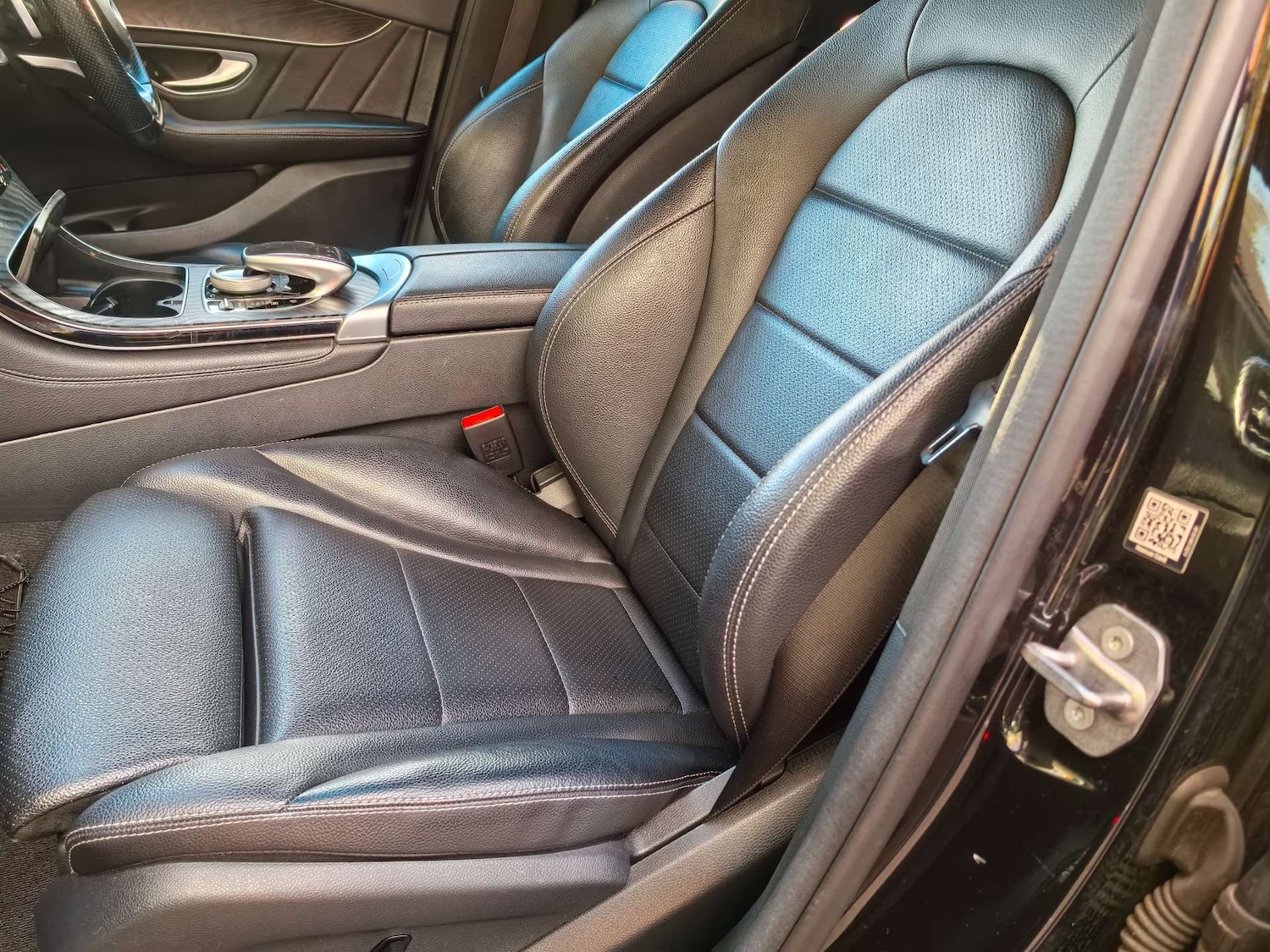 Used Mercedes-Benz GLC 2017 for sale - 76314072: Photo 27