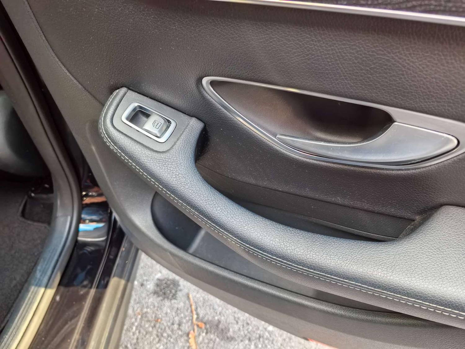 Used Mercedes-Benz GLC 2017 for sale - 76314072: Photo 44