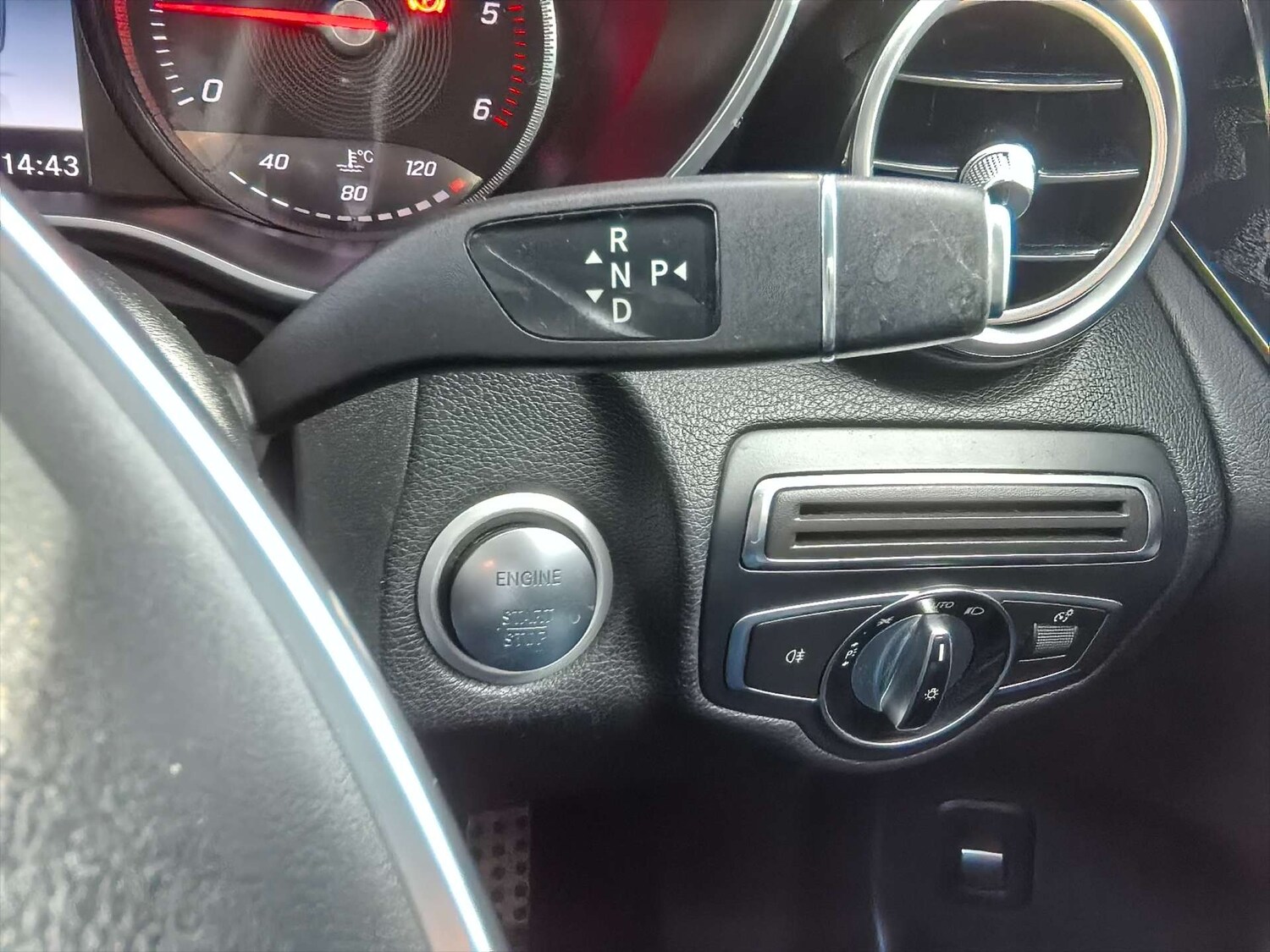 Used Mercedes-Benz GLC 2017 for sale - 76314072: Photo 75