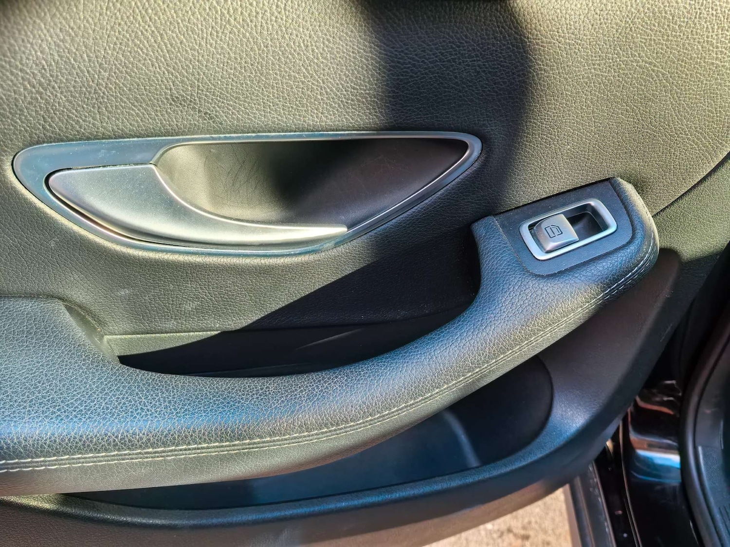 Used Mercedes-Benz GLC 2017 for sale - 76314072: Photo 78