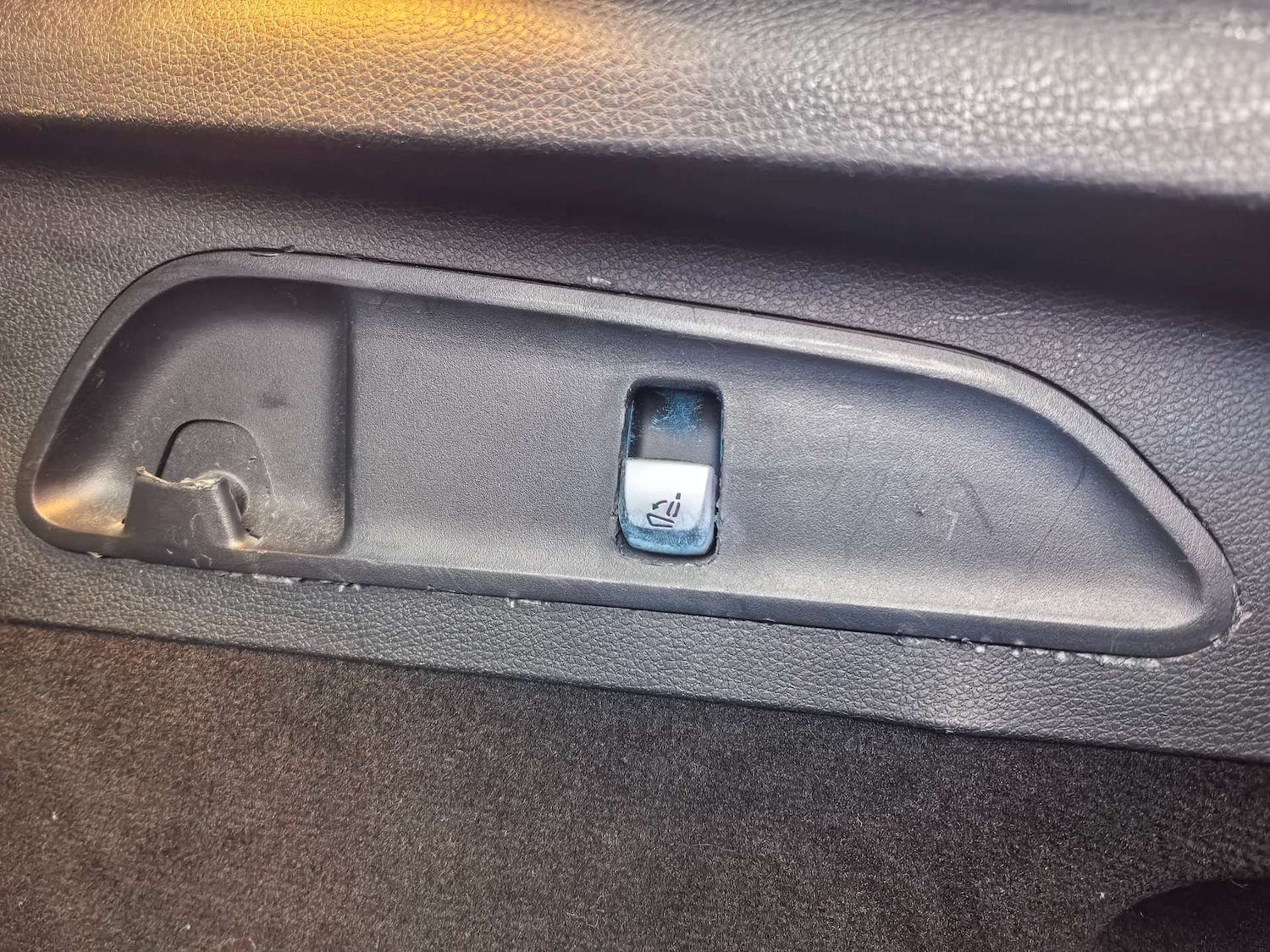 Used Mercedes-Benz GLC 2017 for sale - 76314072: Photo 84