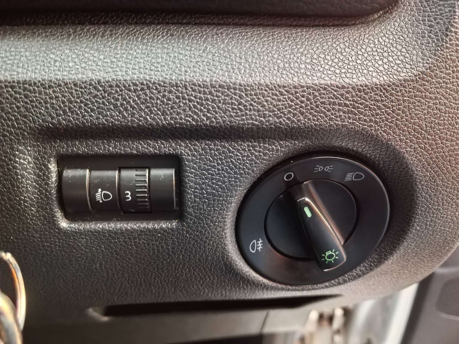 Used Skoda Roomster 2013 for sale - 76491020: Photo 70