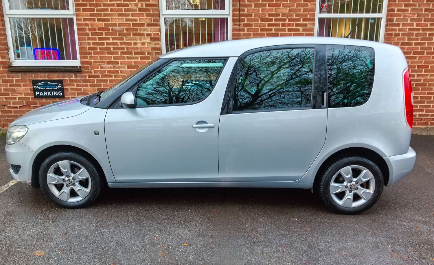 Used Skoda Roomster 2013 for sale - 76491020: Photo 98
