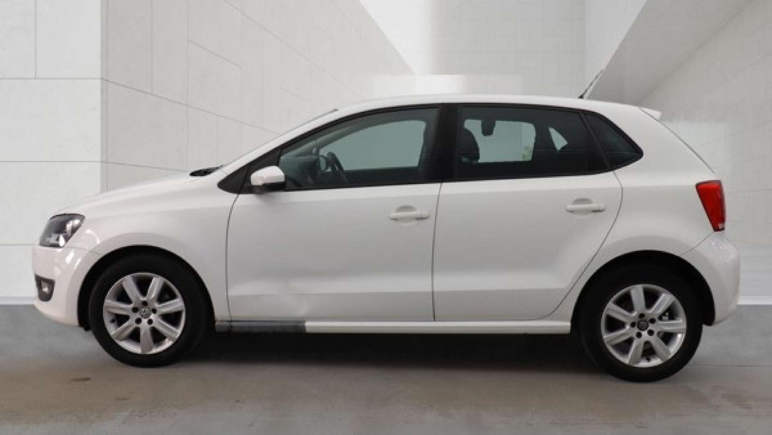Used Volkswagen Polo 2012 for sale - 78213859: Photo 5