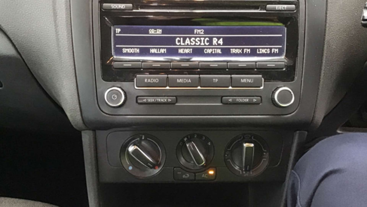 Used Volkswagen Polo 2012 for sale - 78213859: Photo 9