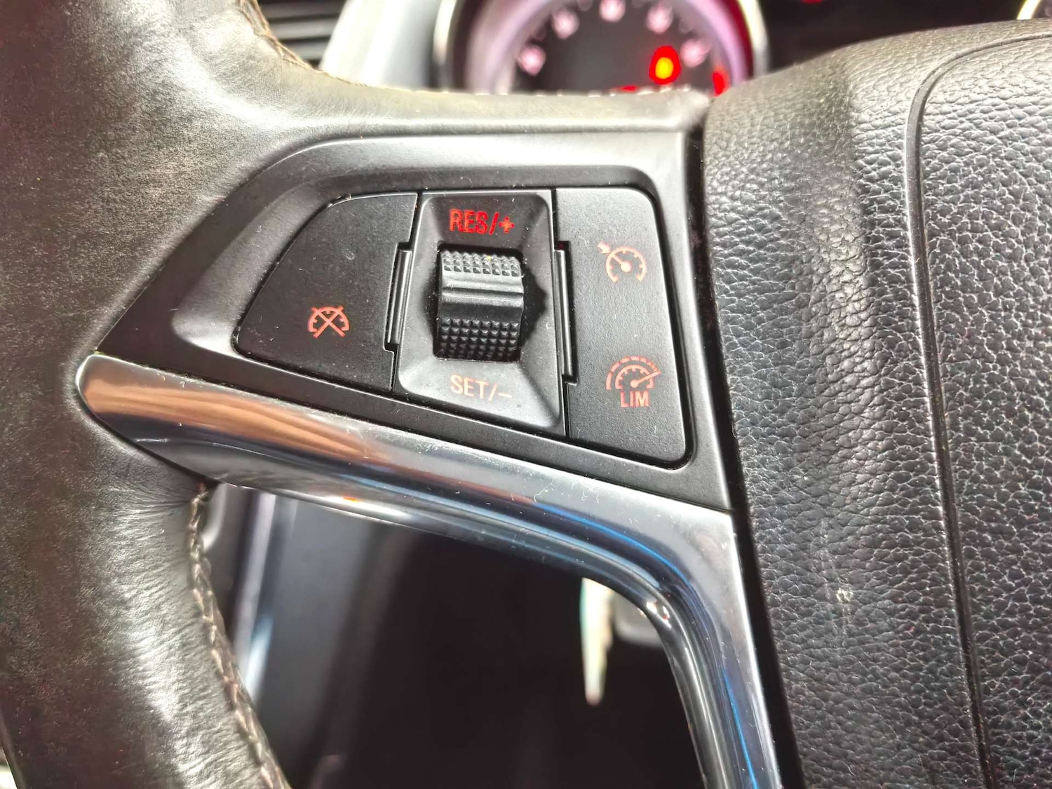 Used Vauxhall Mokka 2015 for sale - 76601439: Photo 22