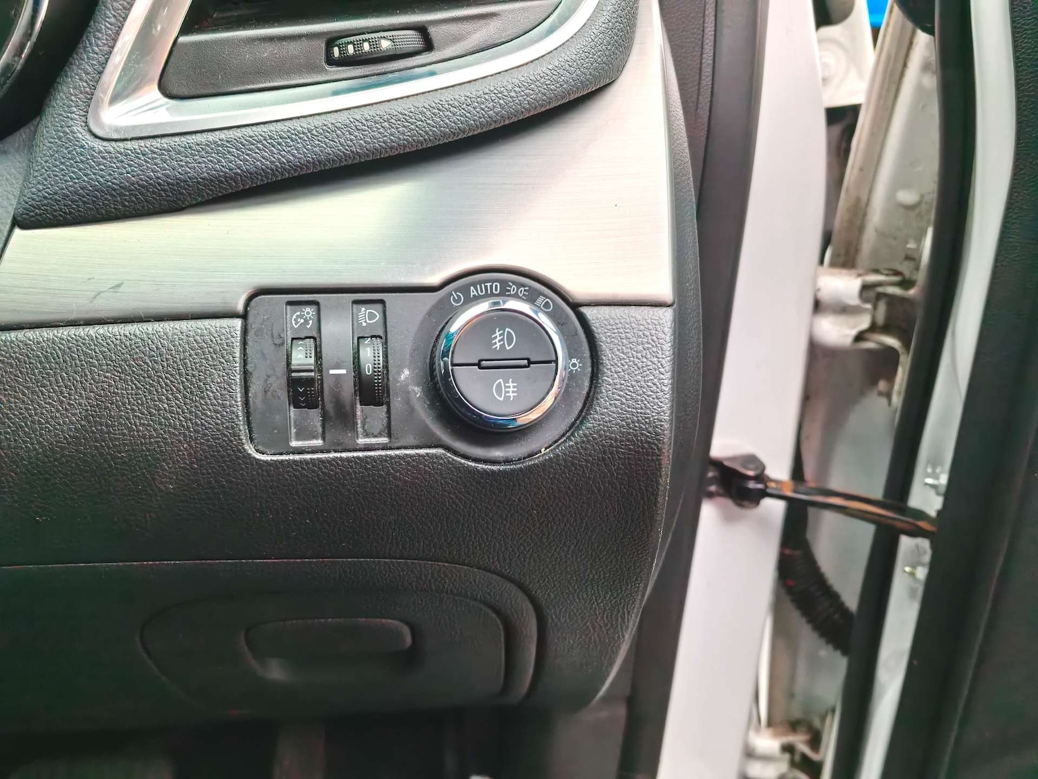 Used Vauxhall Mokka 2015 for sale - 76601439: Photo 69