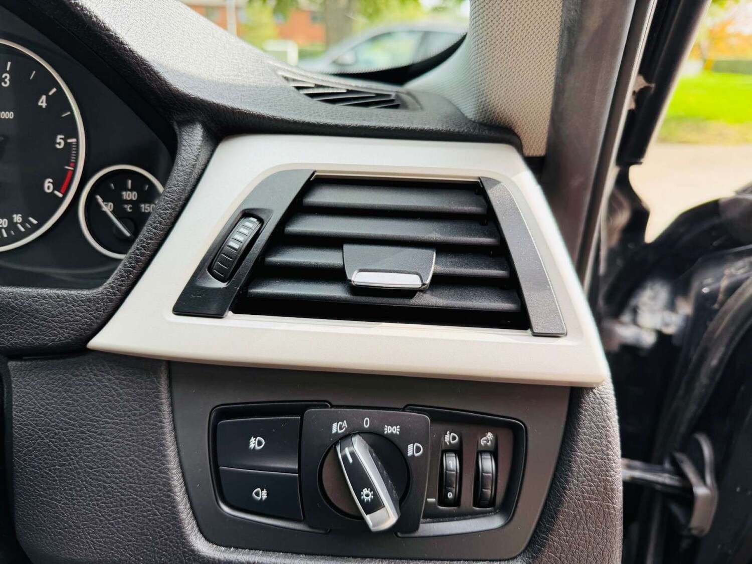 Used BMW 3 Series 2016 for sale - 75910091: Photo 45