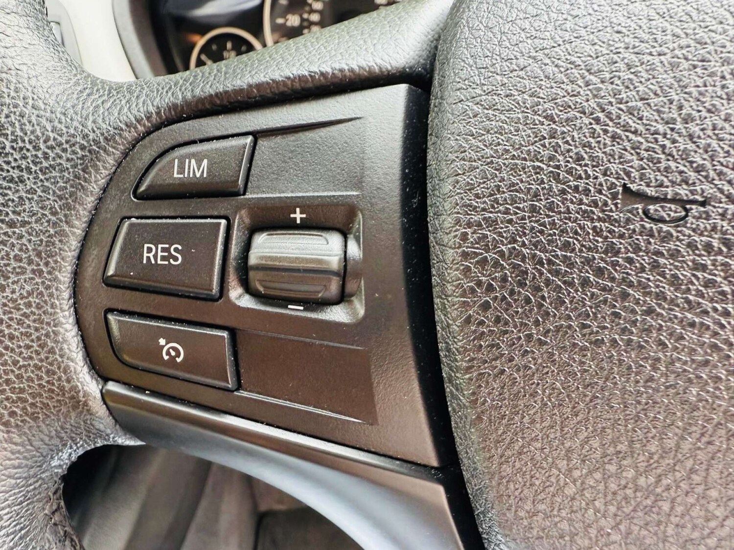 Used BMW 3 Series 2016 for sale - 75910091: Photo 47