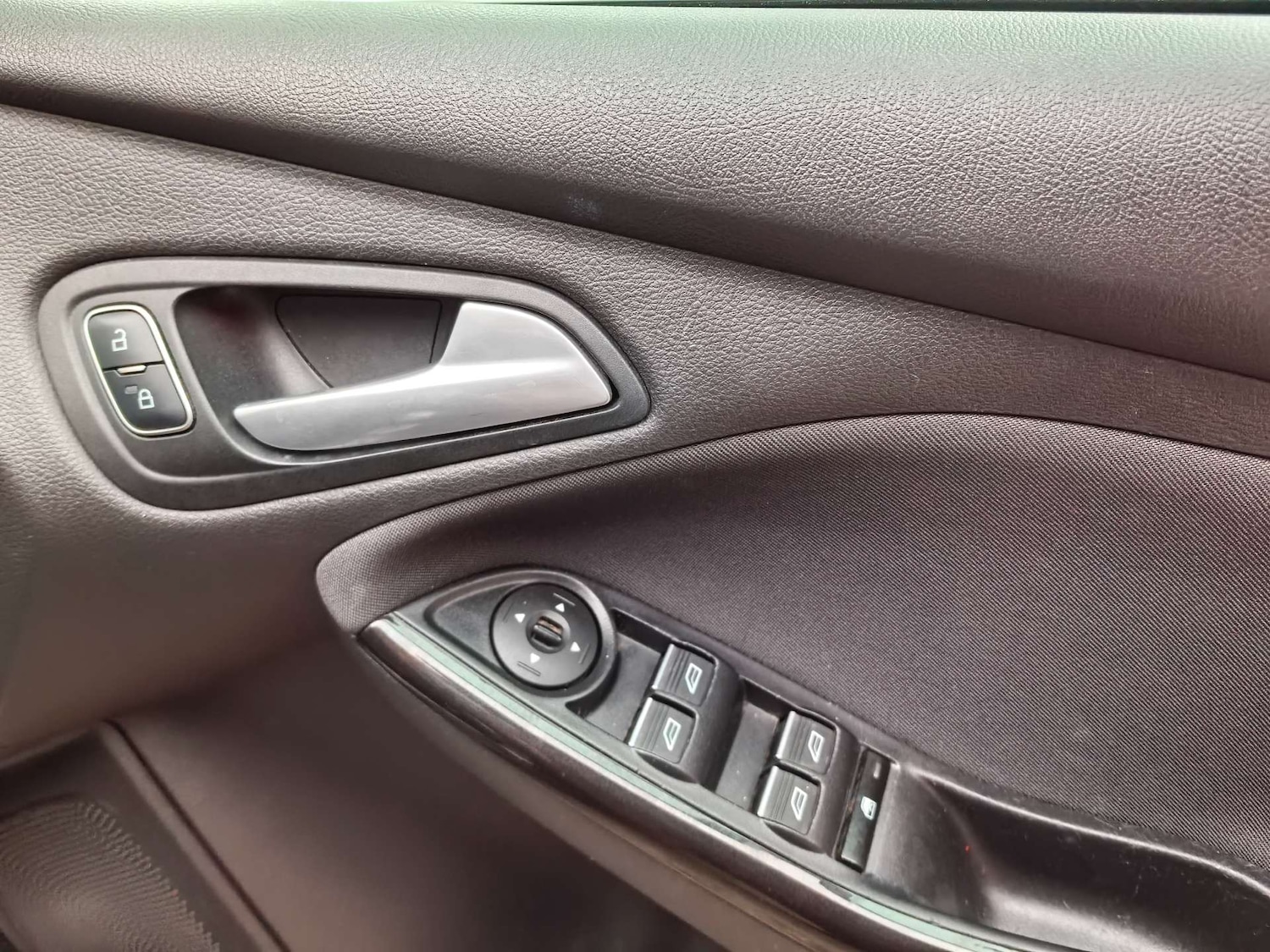 Used Ford Focus 2015 for sale - 77563333: Photo 32