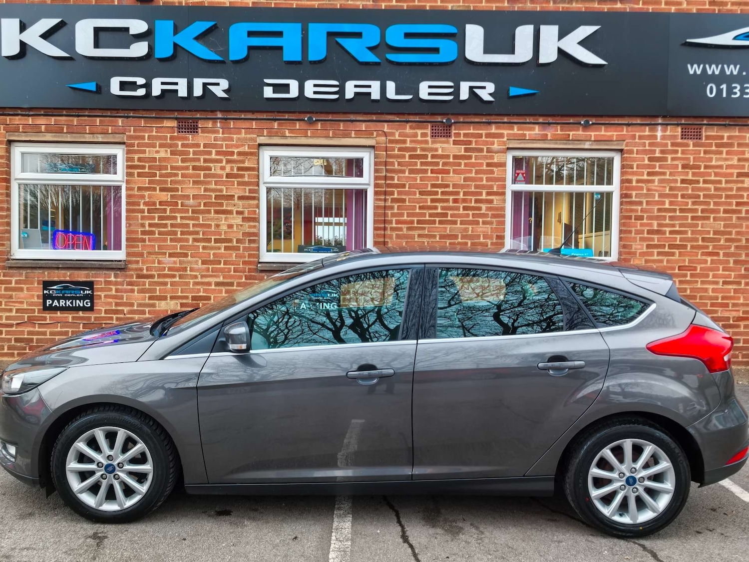 Used Ford Focus 2015 for sale - 77563333: Photo 5