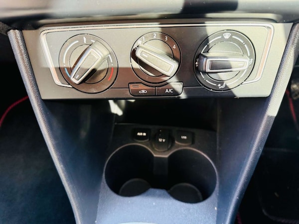 Used Volkswagen Polo 2014 for sale - 76018465: Photo 40