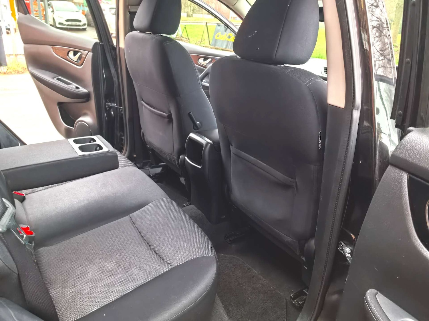 Used Nissan Qashqai 2015 for sale - 76941058: Photo 19