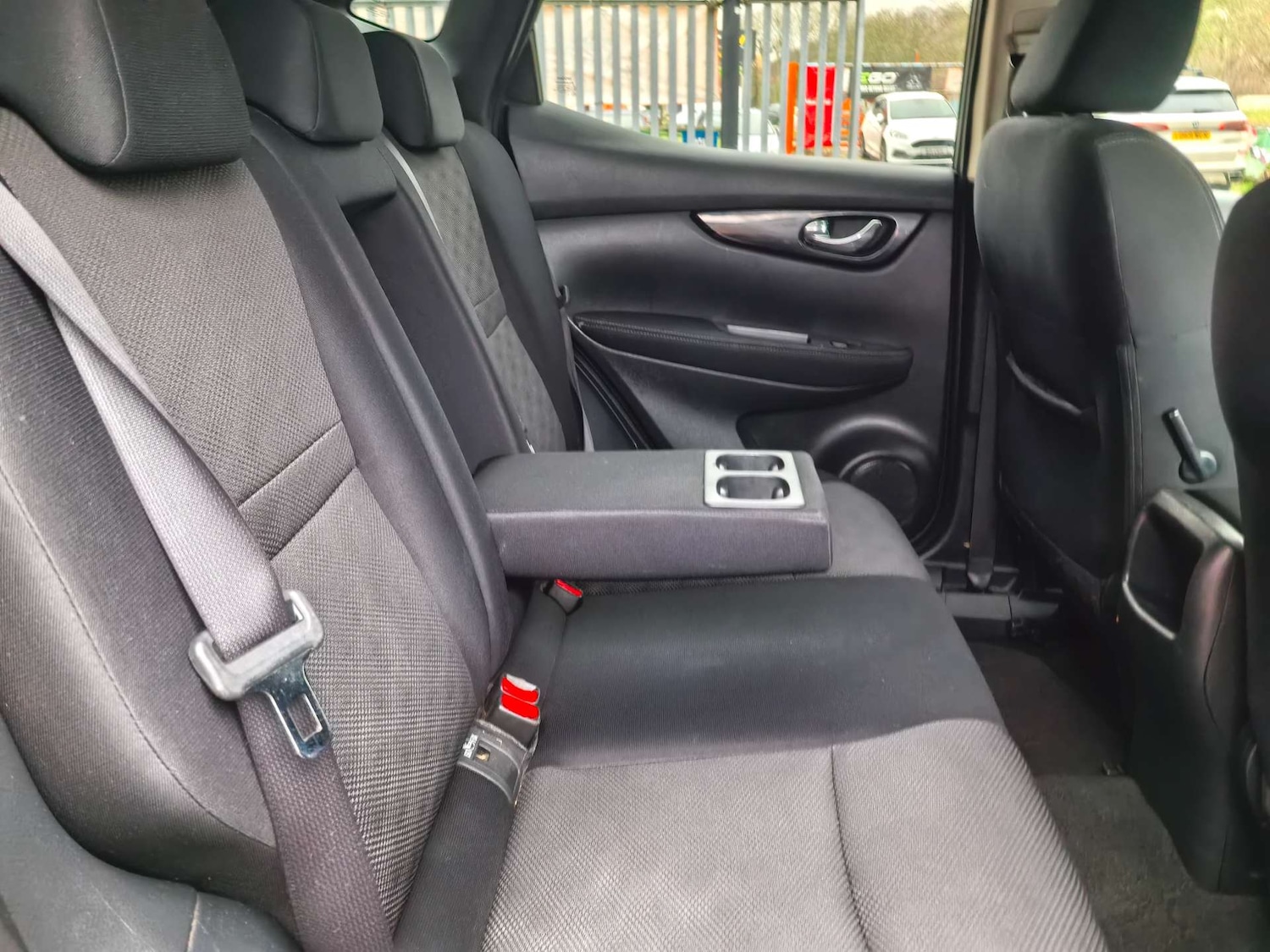 Used Nissan Qashqai 2015 for sale - 76941058: Photo 23