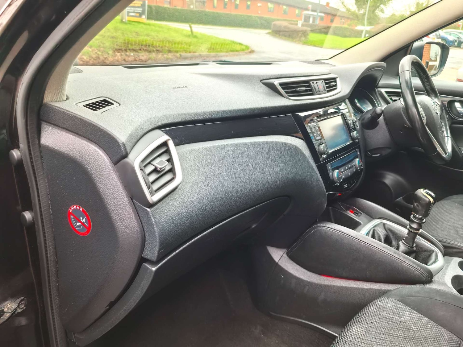 Used Nissan Qashqai 2015 for sale - 76941058: Photo 26