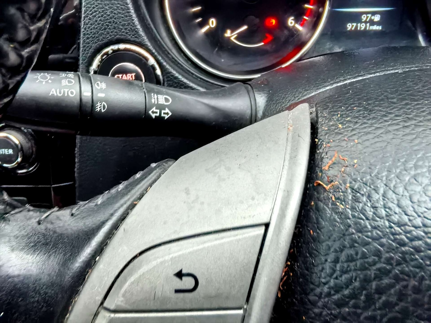 Used Nissan Qashqai 2015 for sale - 76941058: Photo 28