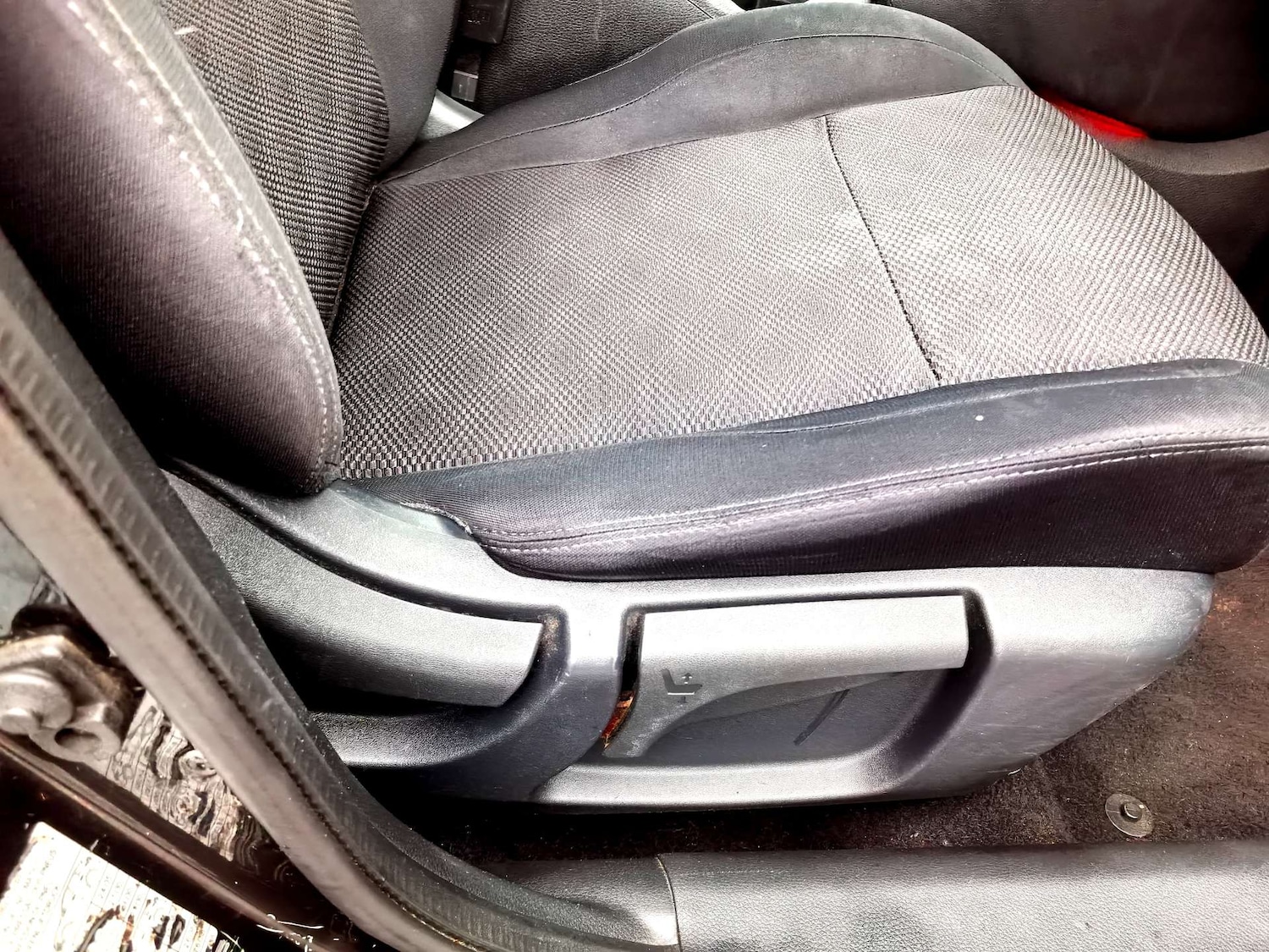 Used Nissan Qashqai 2015 for sale - 76941058: Photo 30