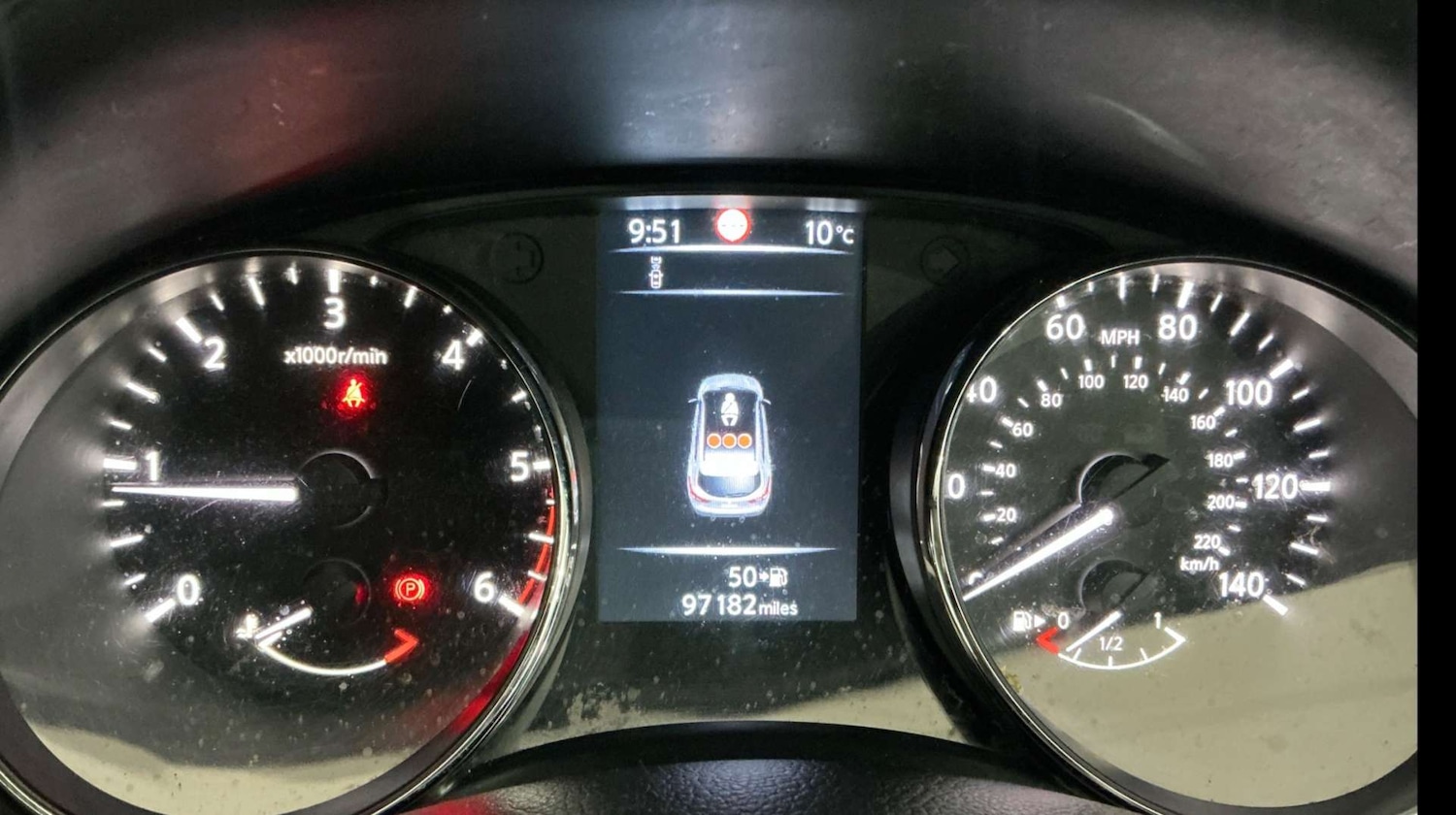 Used Nissan Qashqai 2015 for sale - 76941058: Photo 6