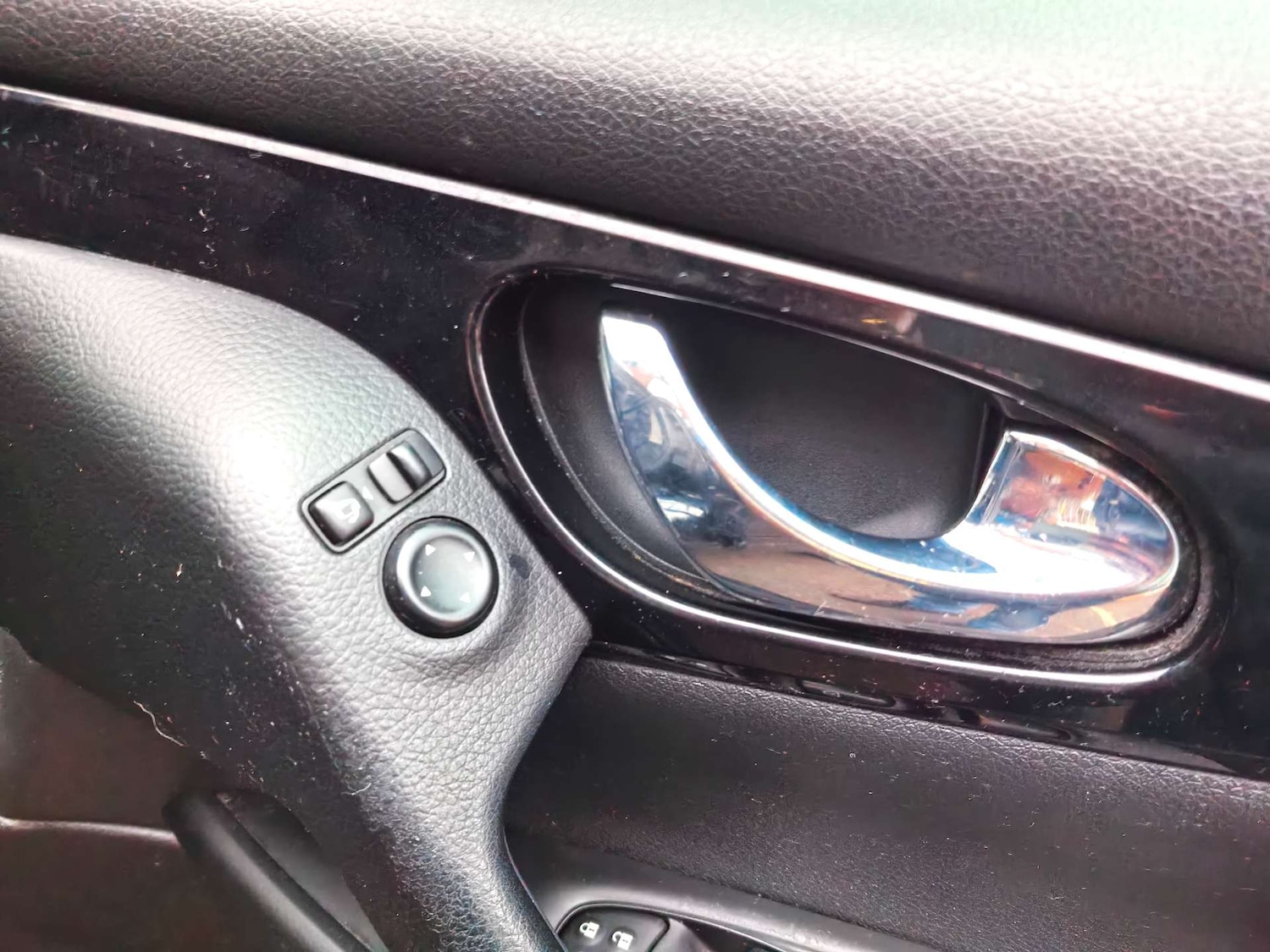 Used Nissan Qashqai 2015 for sale - 76941058: Photo 77