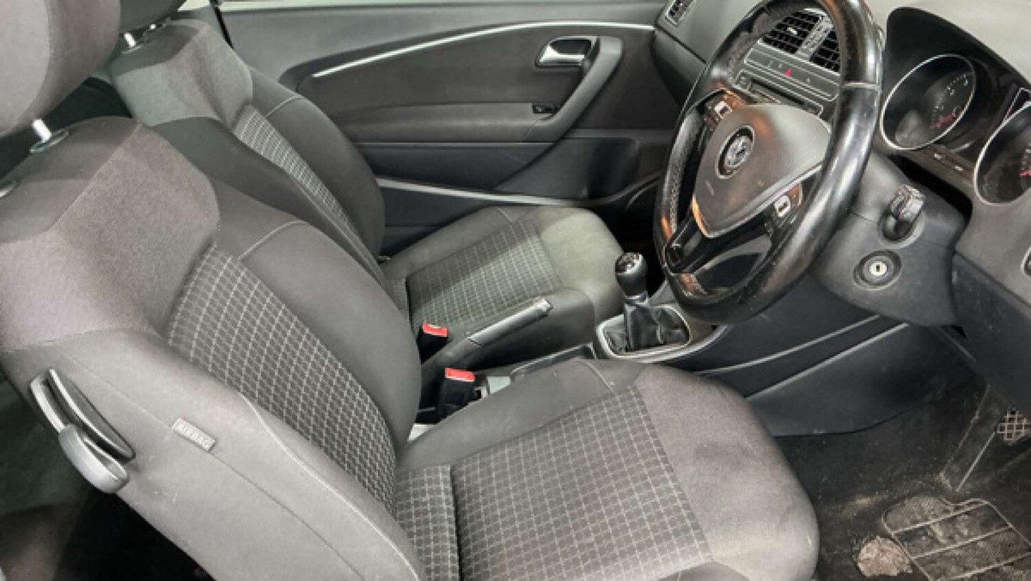 Used Volkswagen Polo 2017 for sale - 78215495: Photo 12