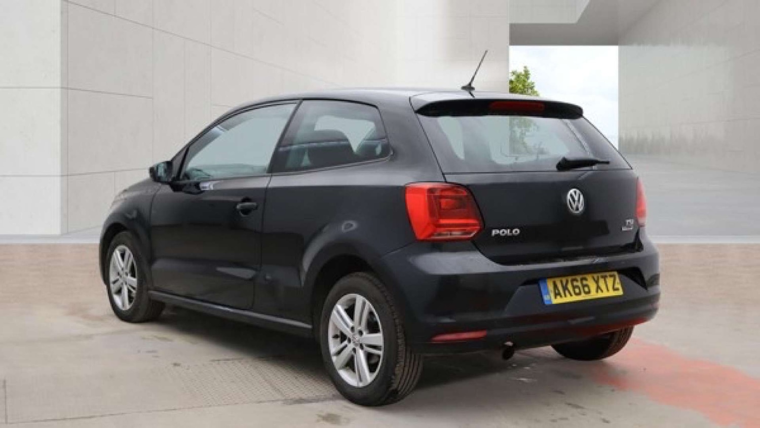 Used Volkswagen Polo 2017 for sale - 78215495: Photo 3