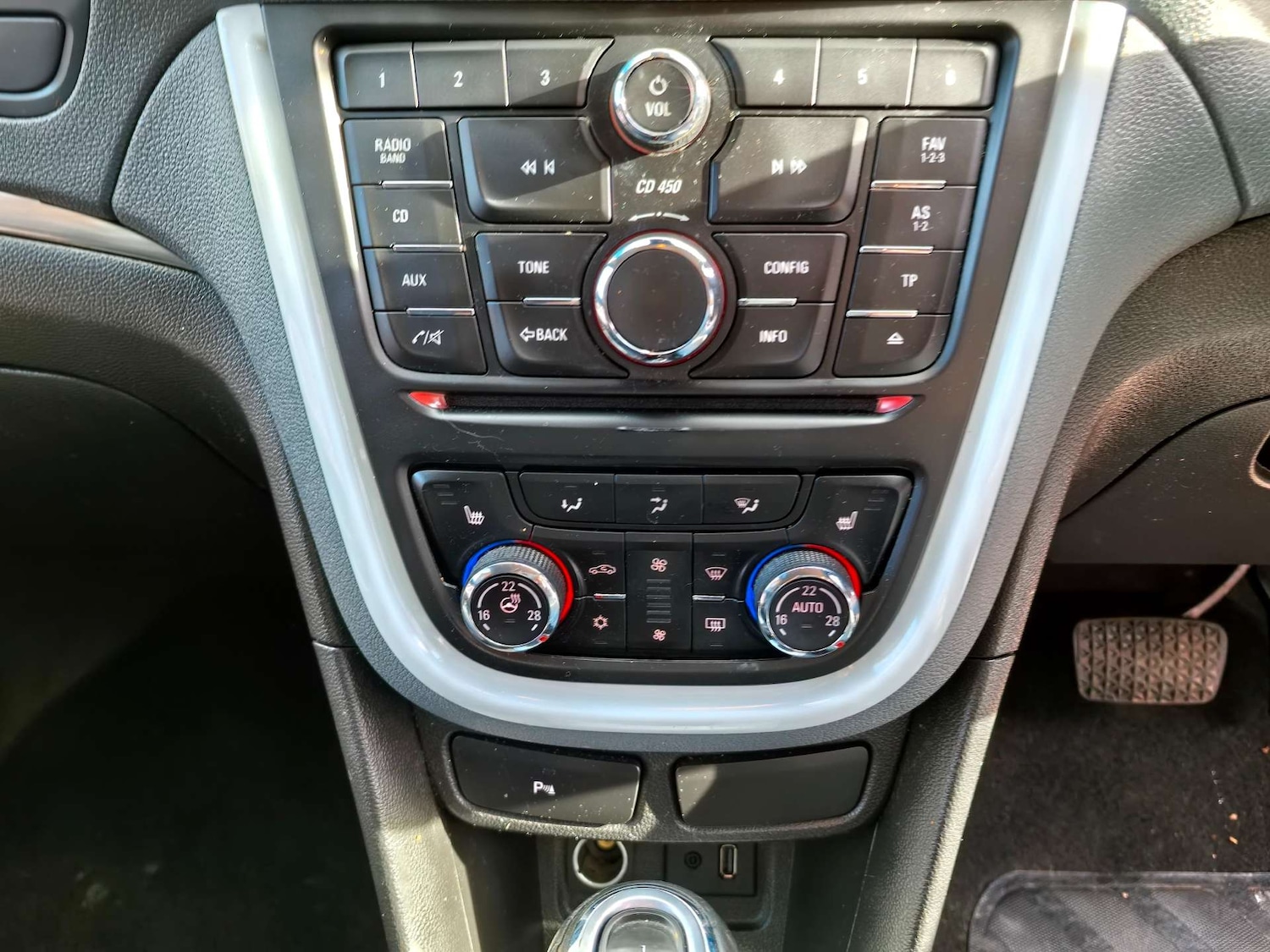 Used Vauxhall Mokka 2015 for sale - 77548525: Photo 26