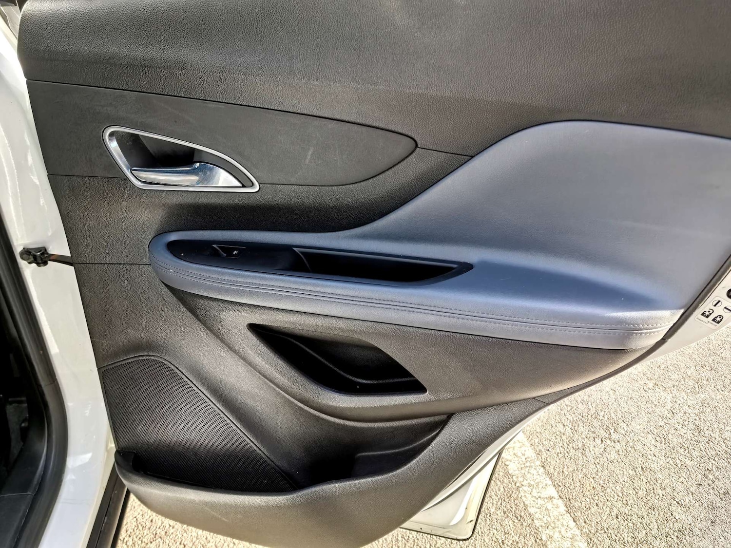 Used Vauxhall Mokka 2015 for sale - 77548525: Photo 33