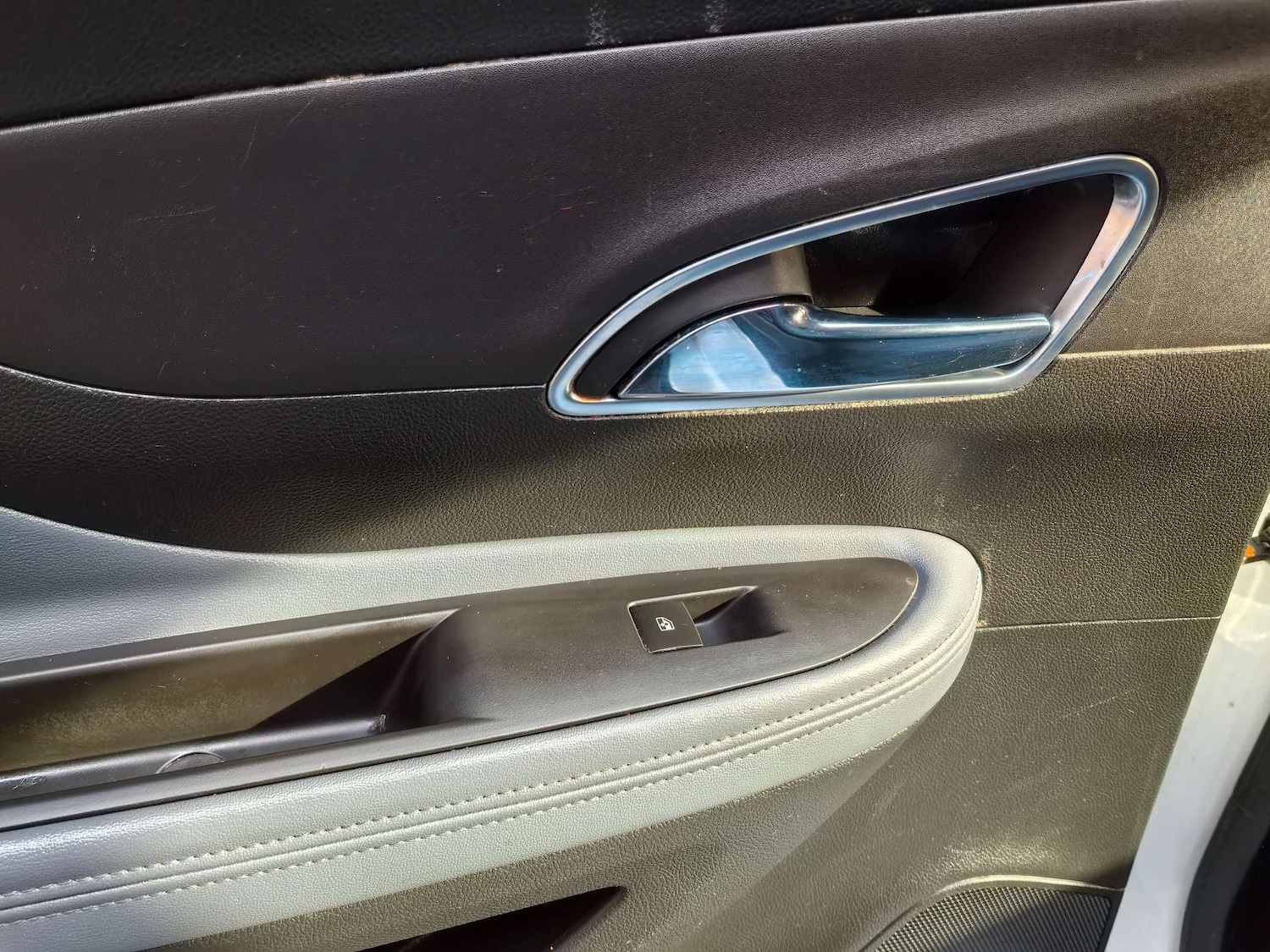 Used Vauxhall Mokka 2015 for sale - 77548525: Photo 73