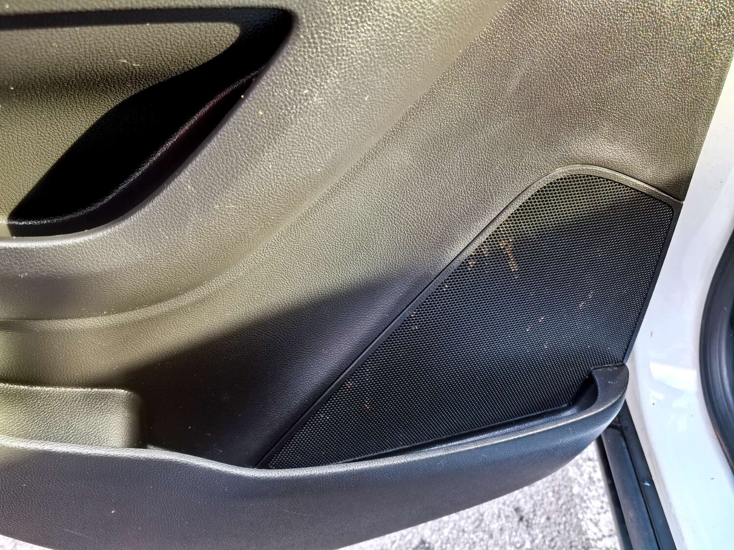 Used Vauxhall Mokka 2015 for sale - 77548525: Photo 75