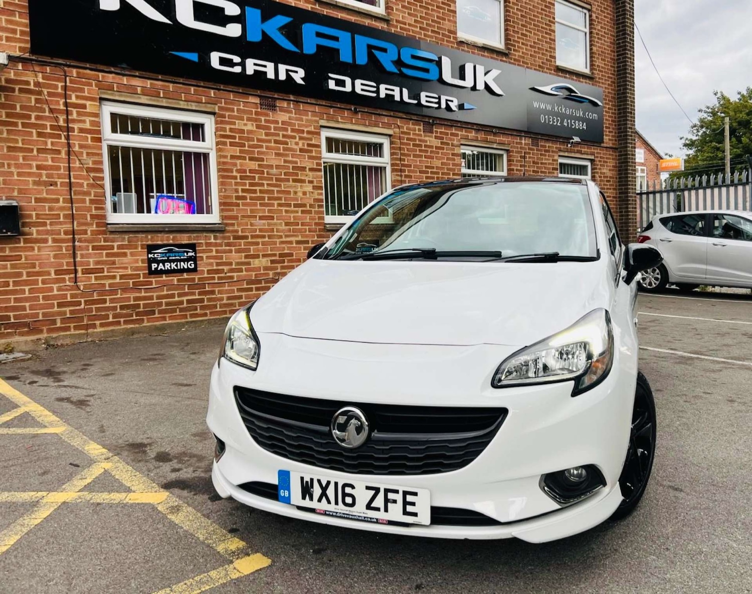 Used Vauxhall Corsa 2016 for sale - 75893738: Photo 2