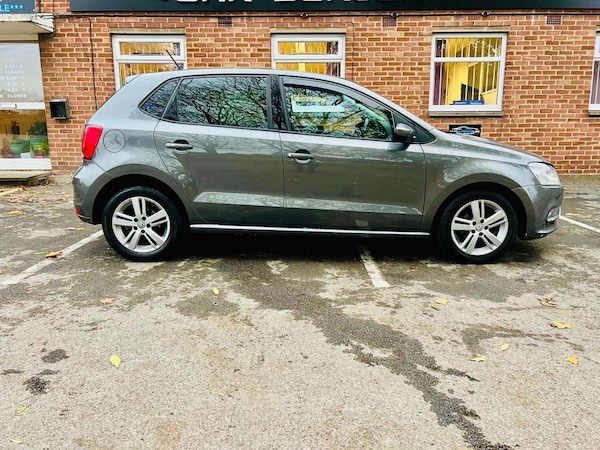 Used Volkswagen Polo 2018 for sale - 76278440: Photo 12