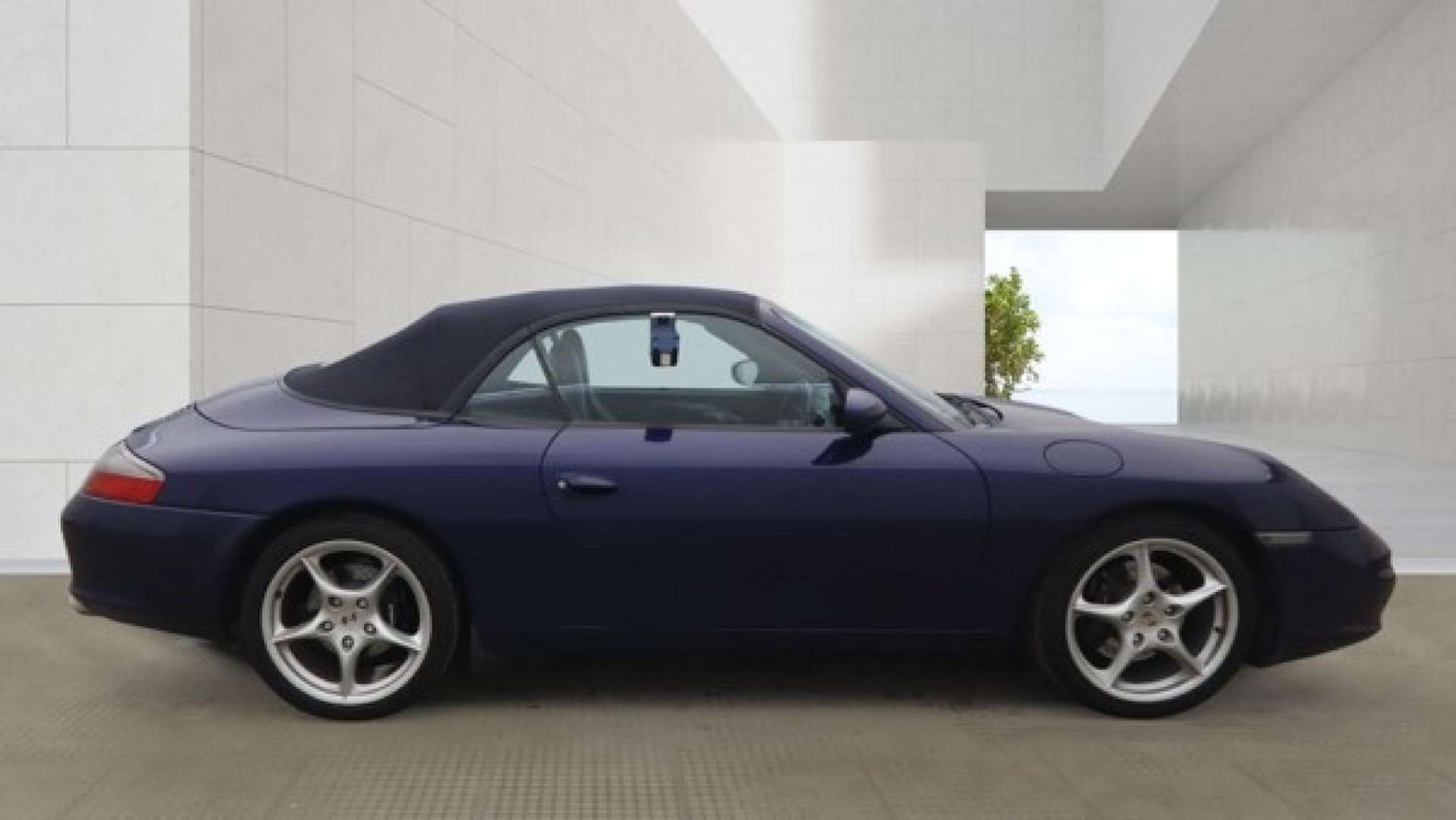 Used Porsche 911 2002 for sale - 78198748: Photo 5