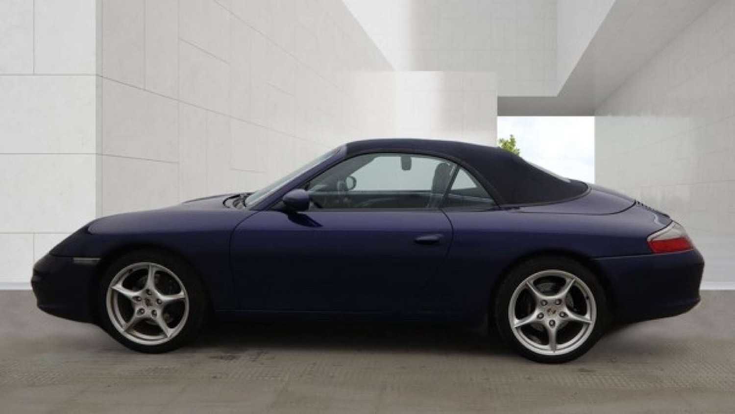 Used Porsche 911 2002 for sale - 78198748: Photo 6