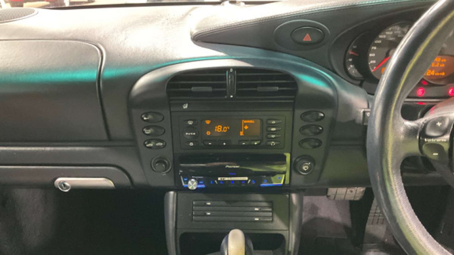 Used Porsche 911 2002 for sale - 78198748: Photo 7