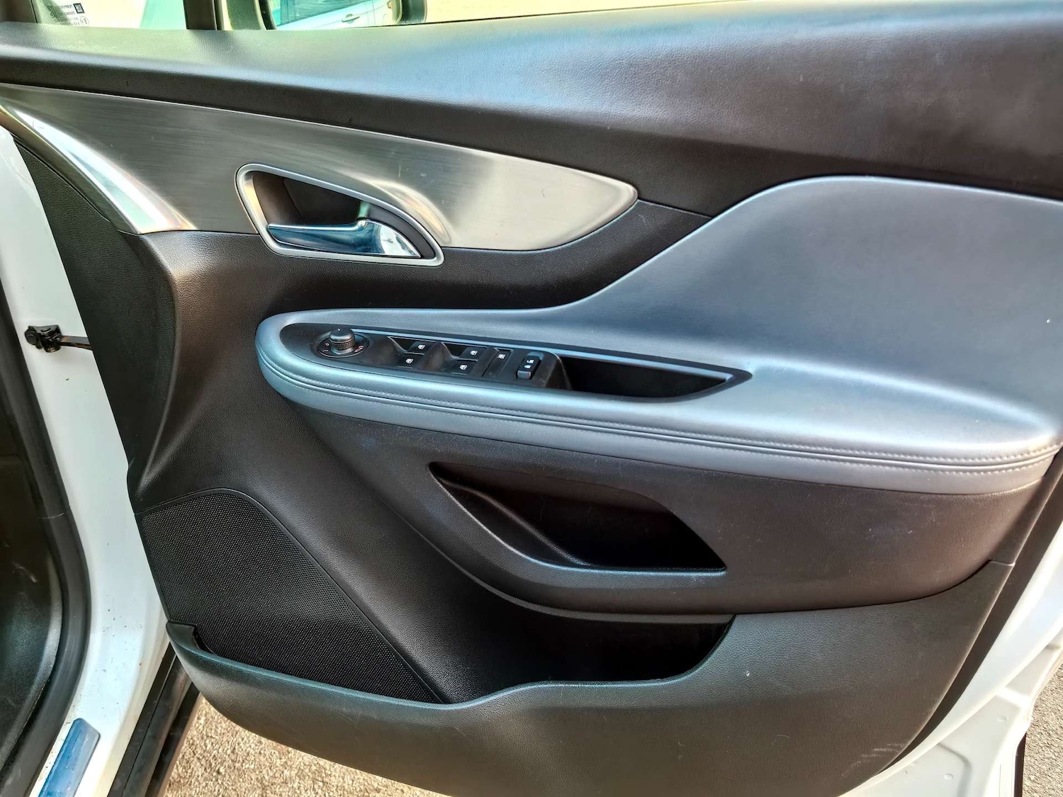 Used Vauxhall Mokka 2016 for sale - 77660292: Photo 32