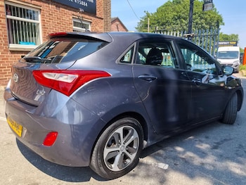 Used Hyundai i30 2015 for sale - 79190482: Photo