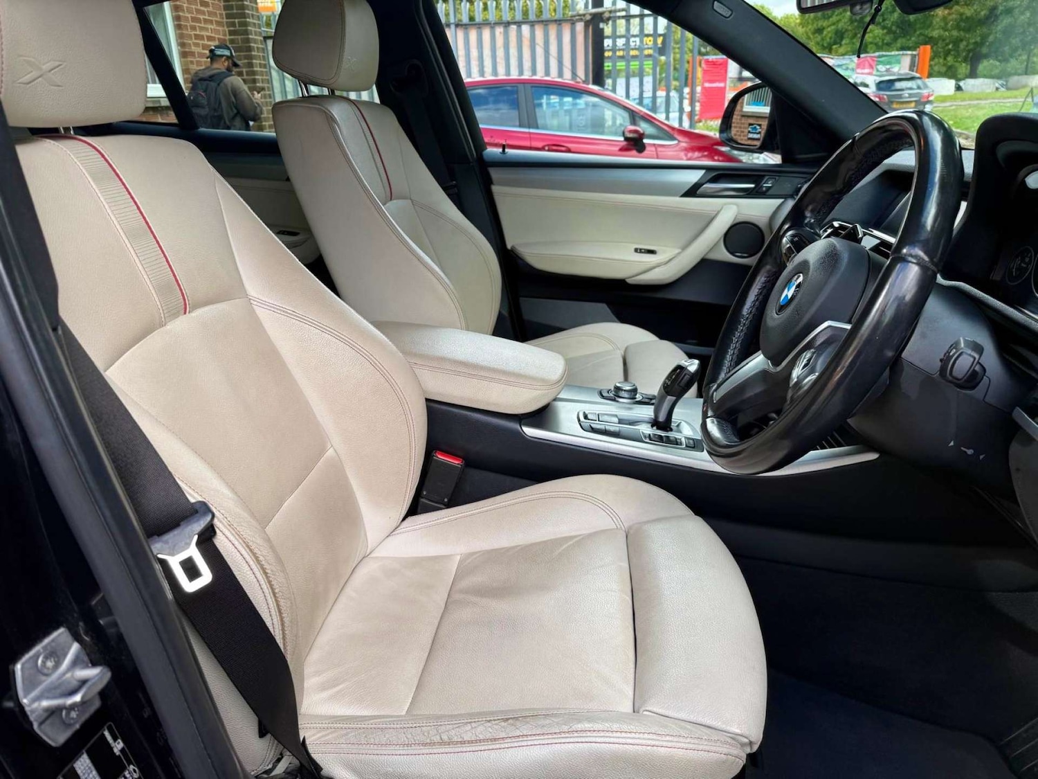 Used BMW X4 2017 for sale - 76278521: Photo 10
